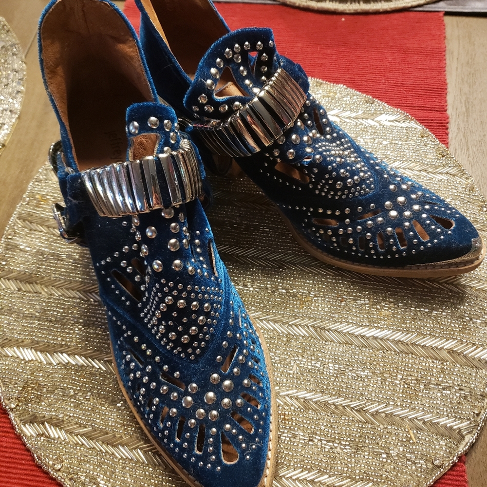 Jeffrey Campbell Calhoun size 9 western bootie